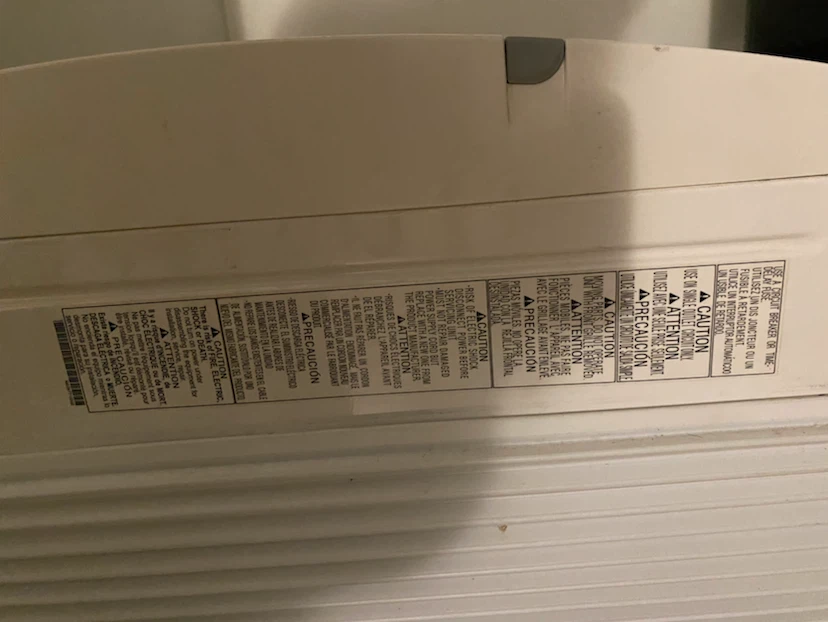 LG Window Air Conditioner - photo 3