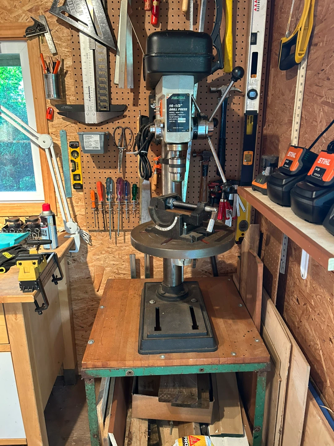Central Machinery 16-1/2" Drill Press - photo 2