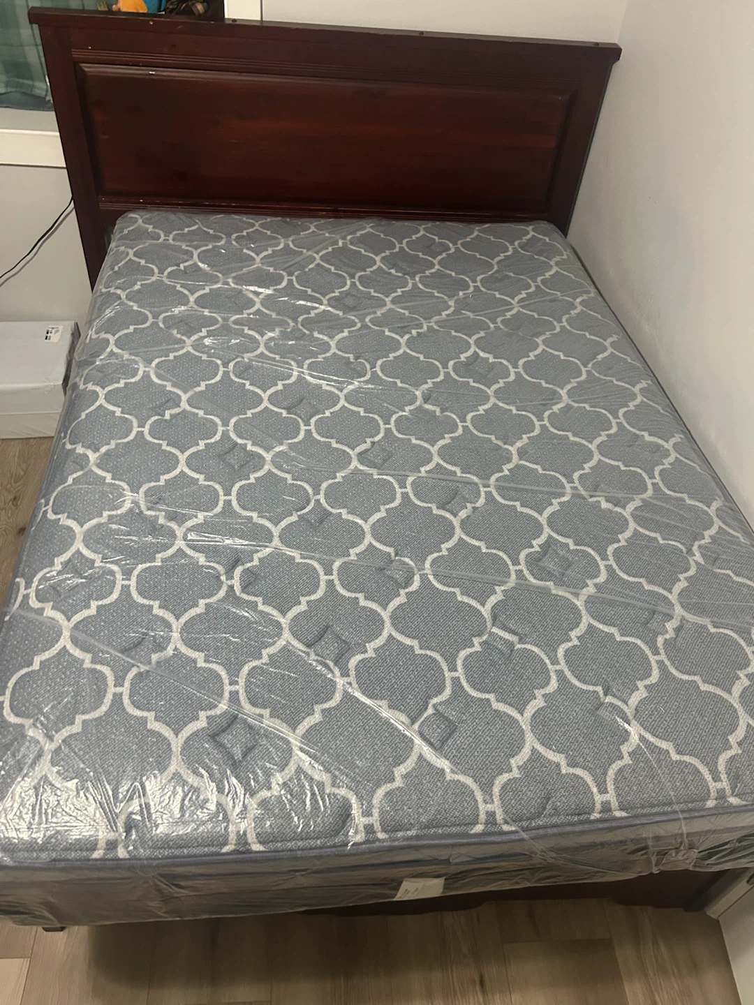 Double bed mattress