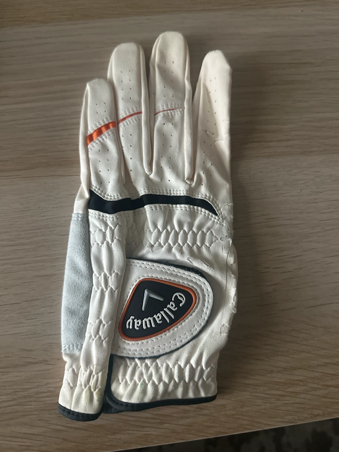 Women’s left Callaway Golf Glove