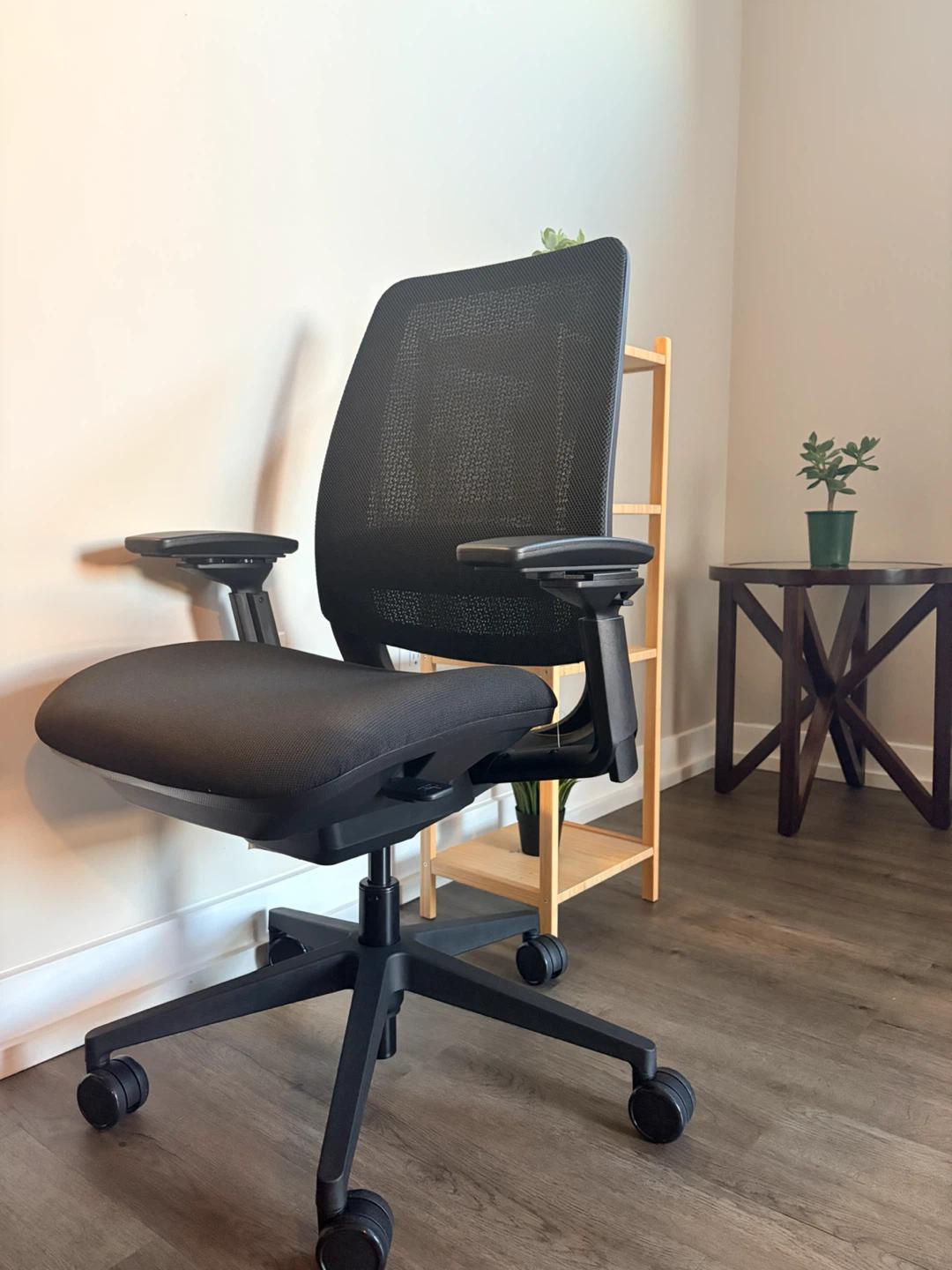 Steelcase Amia Air- Office Chair - photo 2