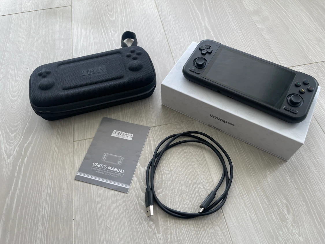 Retroid Pocket 4 Pro Gaming Handheld