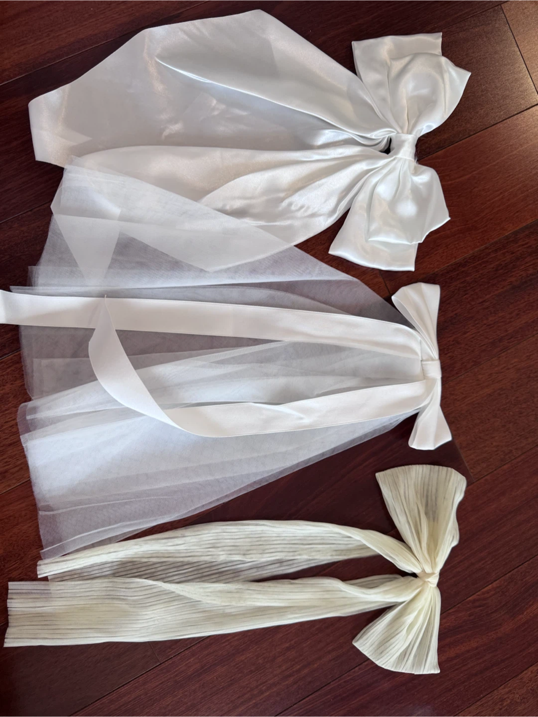 Wedding accessories