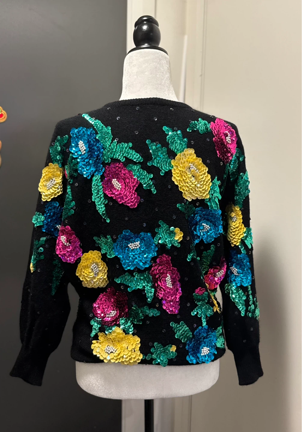 VINTAGE Michelle Yim Zimble Sequin Floral Sweater - Black - photo 2