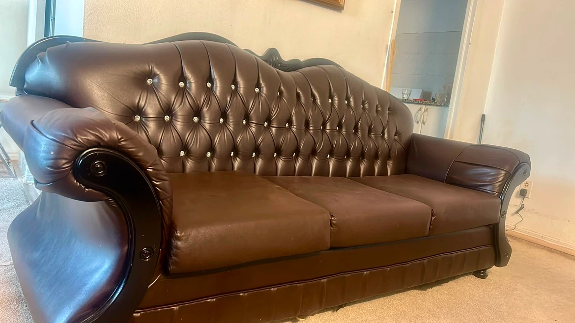 Brown Tufted 3-Seater Sofa with Crystal Accents - photo 4