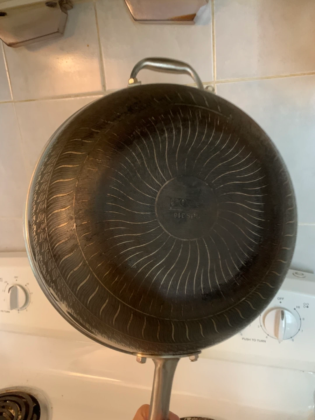 Stainless Steel Honeycomb Wok with Lid - photo 4