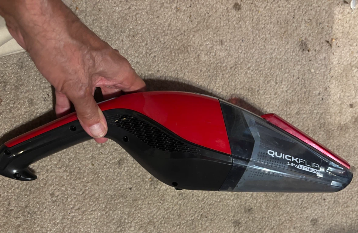 Dirt Devil QuickFlip 12V Lithium Handheld Vacuum - photo 3