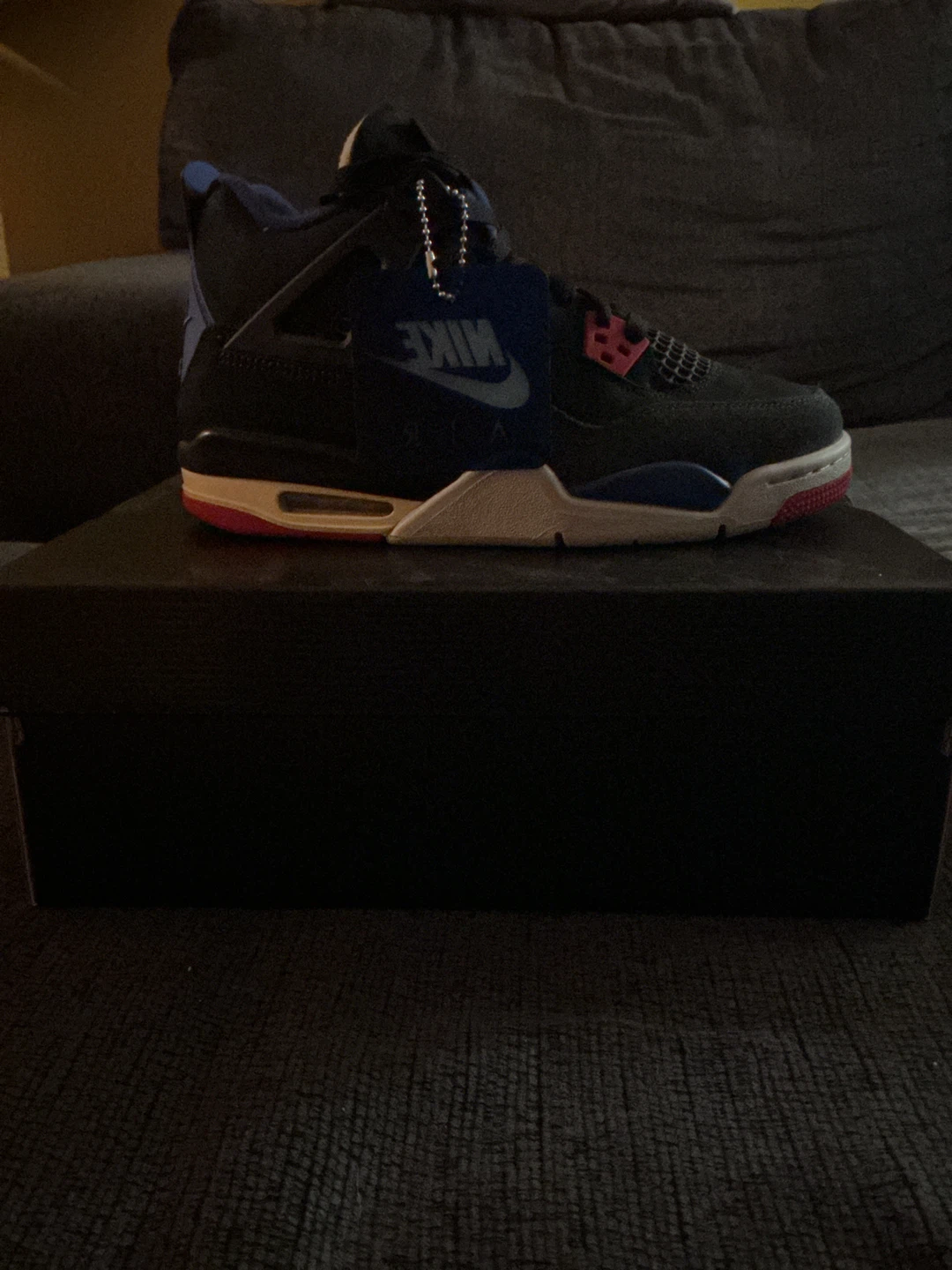 Air Jordan 4 Retro Black Blue Red - photo 3