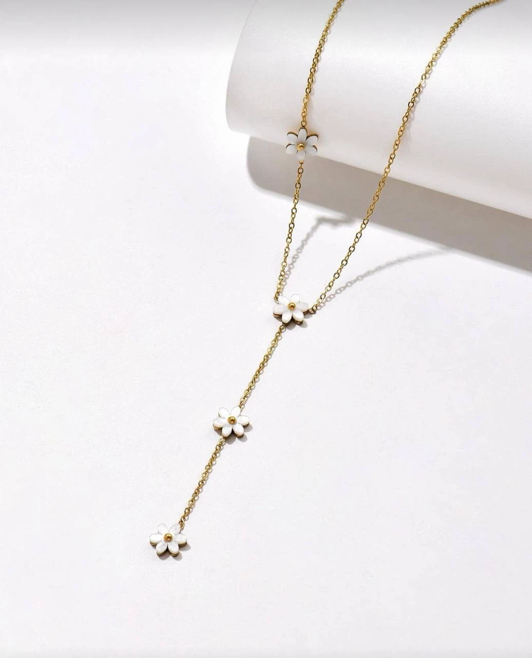 Daisy Flower Y-Shape Necklace
