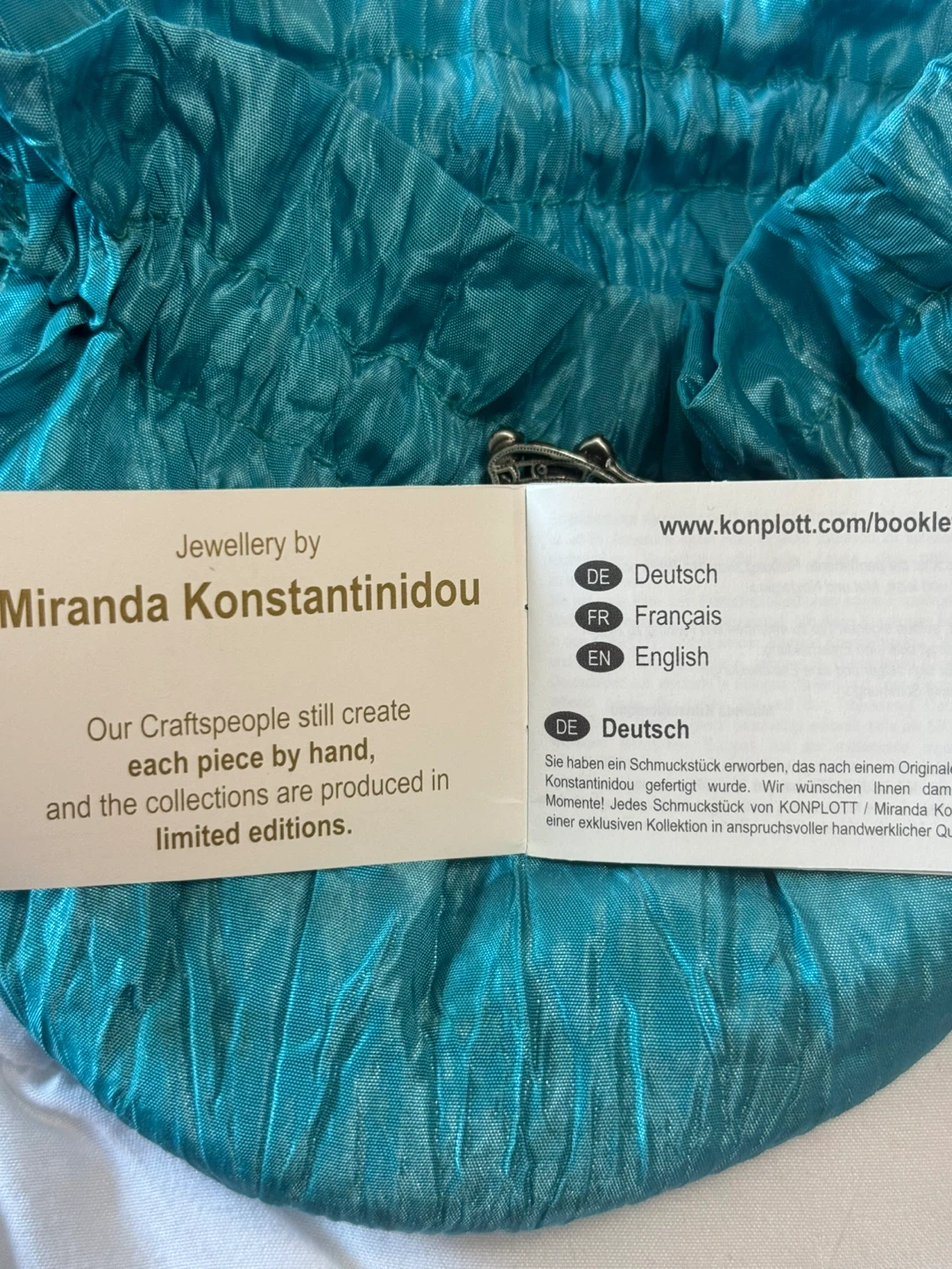 KONPLOTT Butterfly Ring/Scarf Ring - photo 3