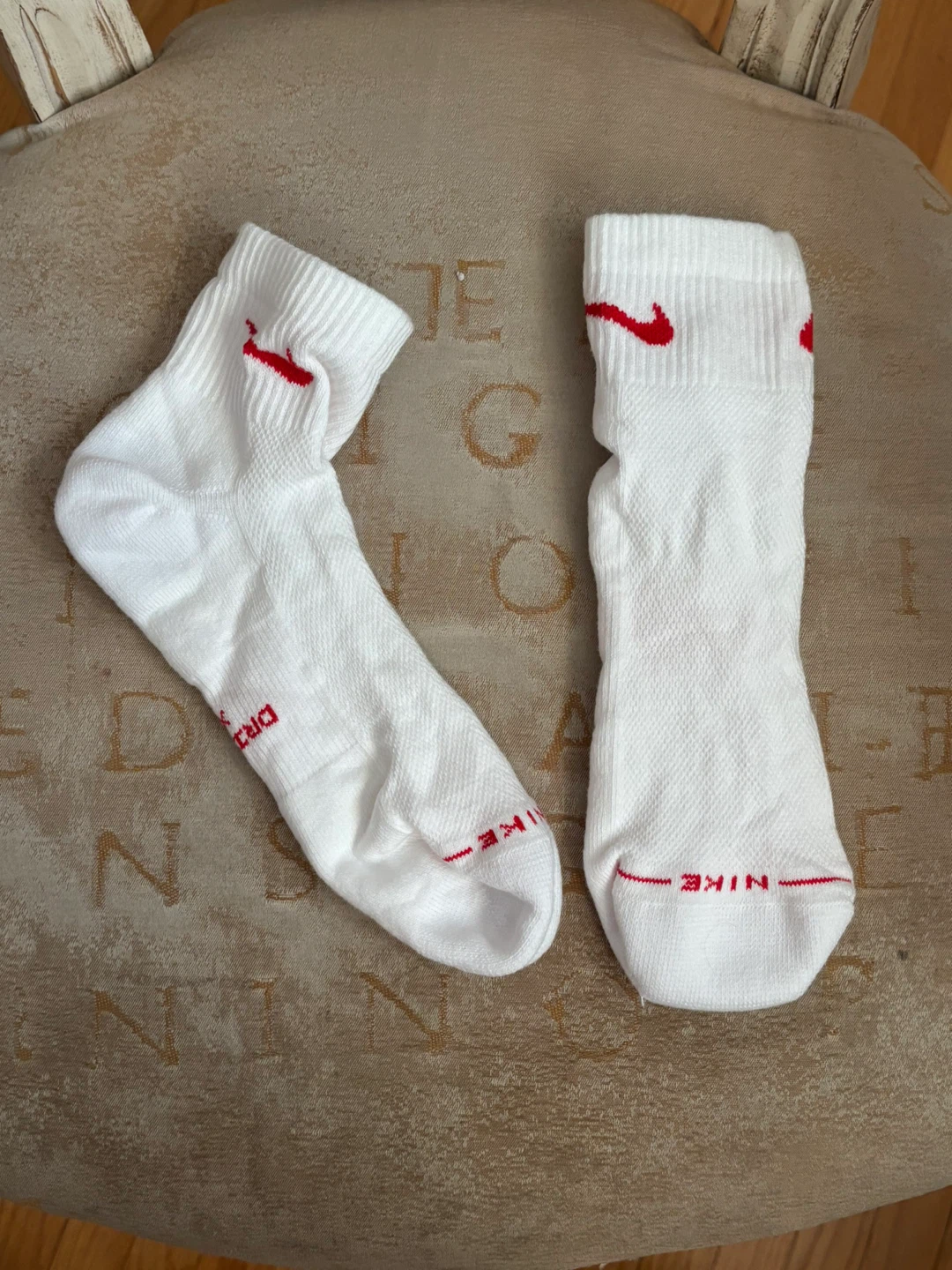 Nike Dri-FIT Socks - White/Red - XL
