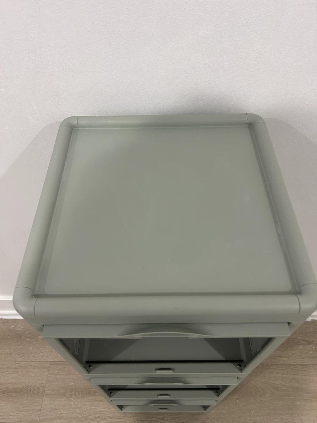 IKEA IVÖSJÖN cabinet with doors in green - photo 5