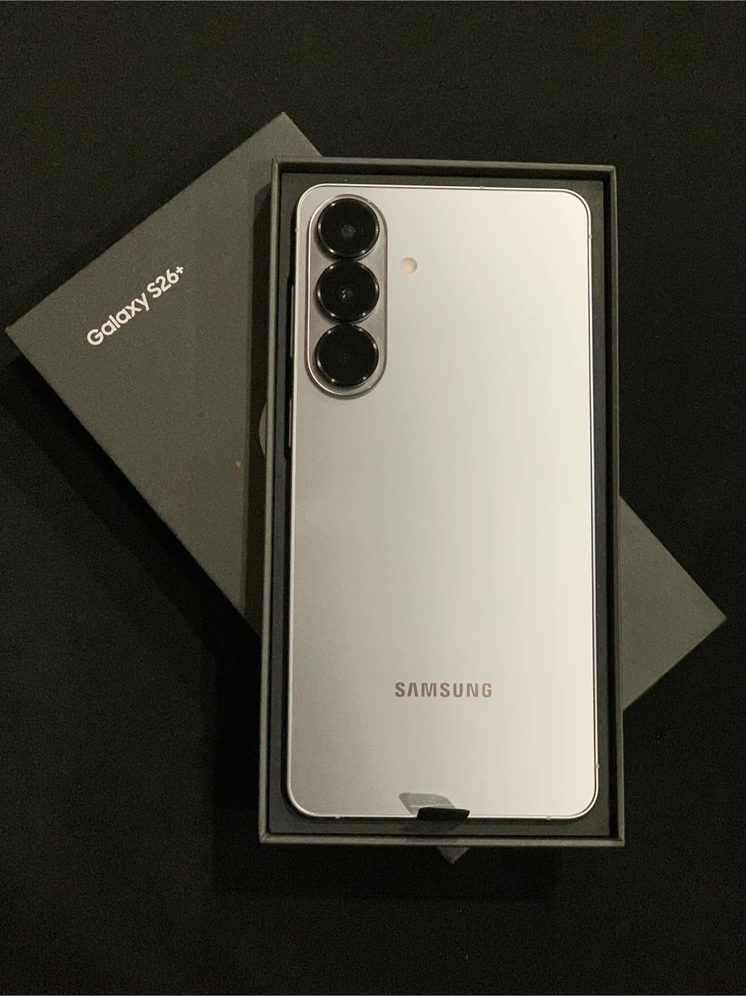 Samsung Galaxy S26+ Cell Phone - photo 3