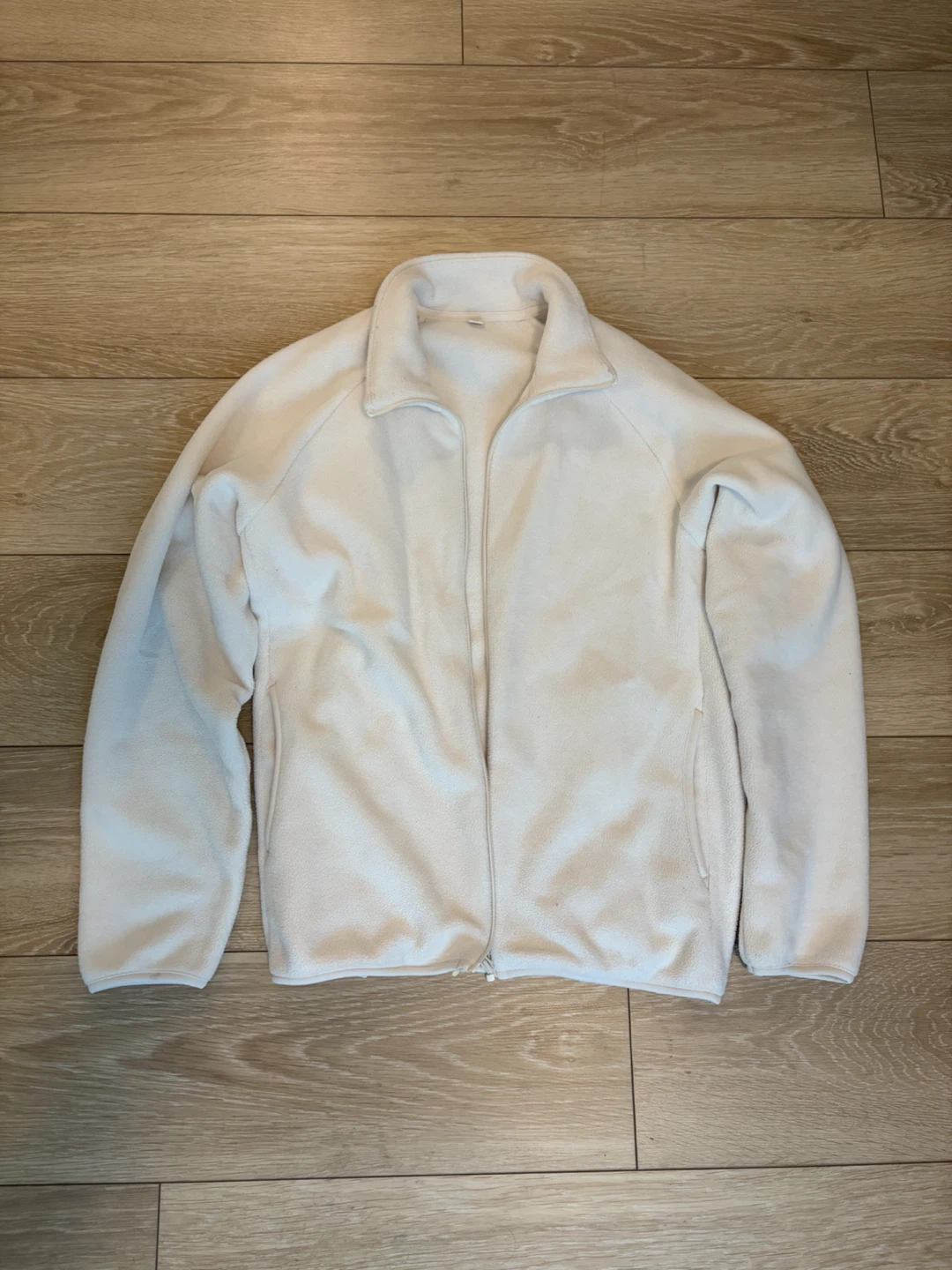 Uniqlo Fleece Jacket - White - L/G