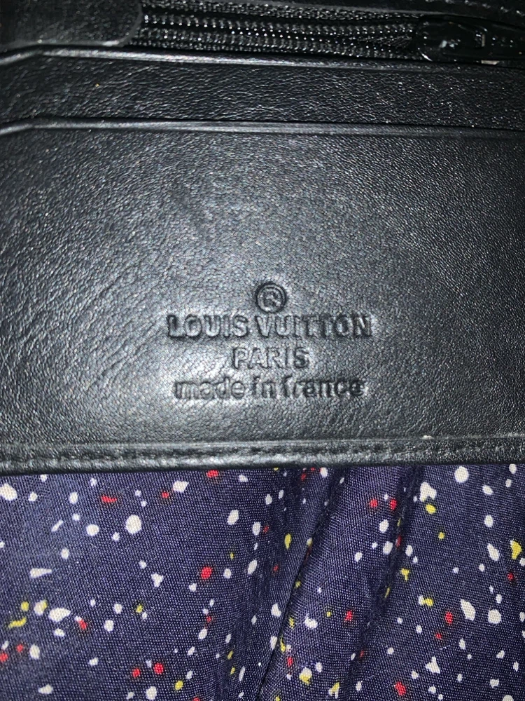 Louis Vuitton Bifold Wallet - photo 2