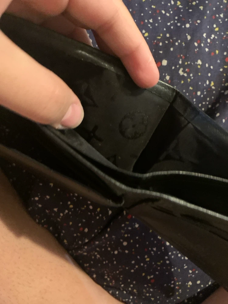 Louis Vuitton Bifold Wallet - photo 3
