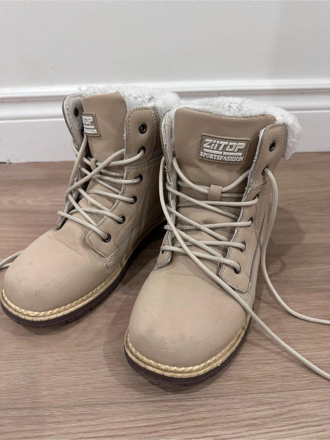 Women's Tan Faux Fur Lined Winter Boots