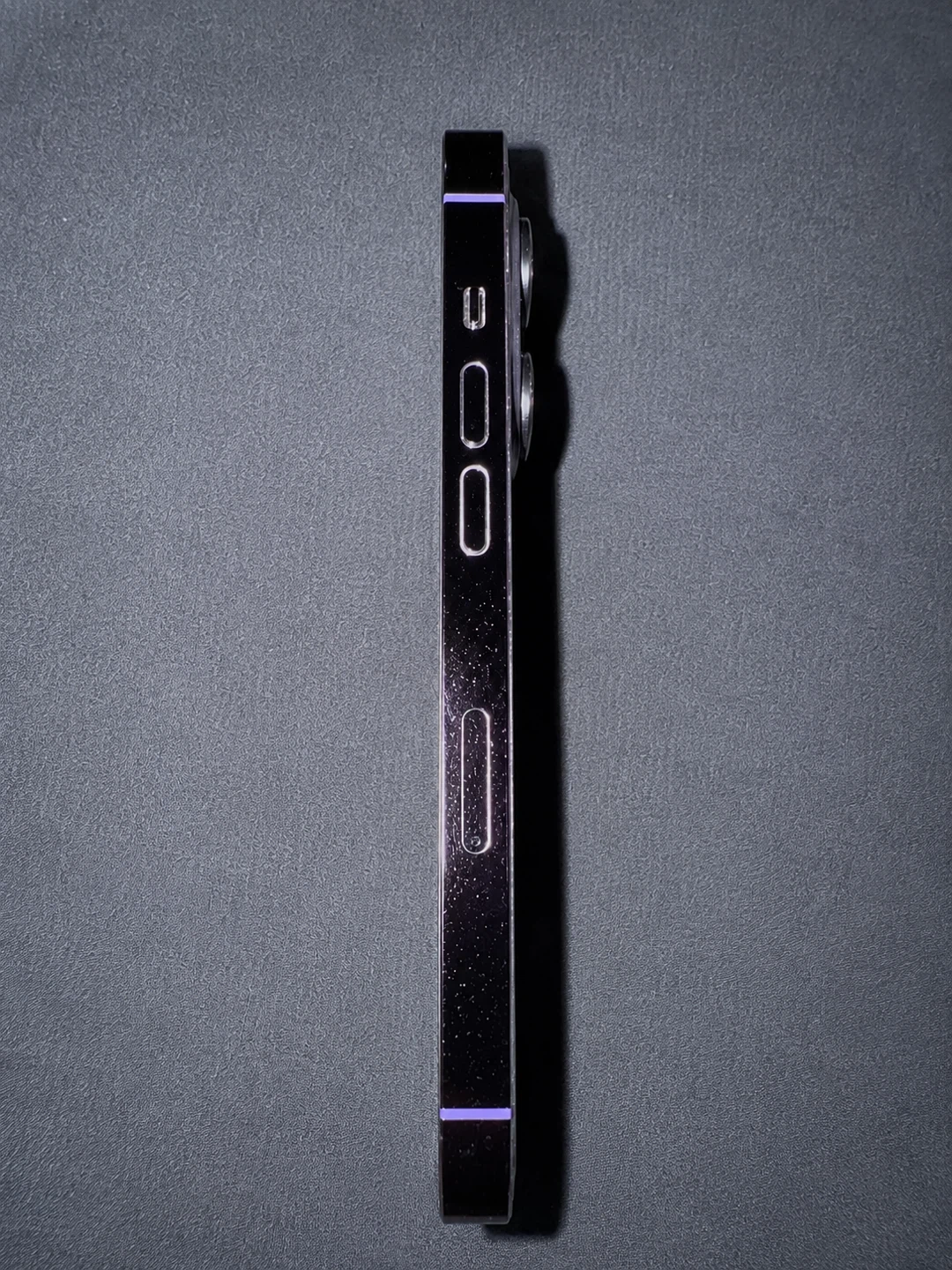 iPhone 14 Pro - photo 4