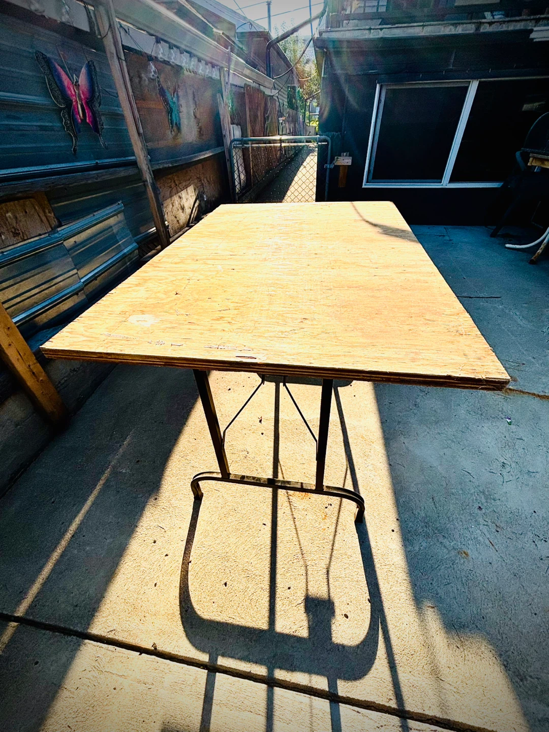 4 ft Heavy-Duty Sturdy Folding Table