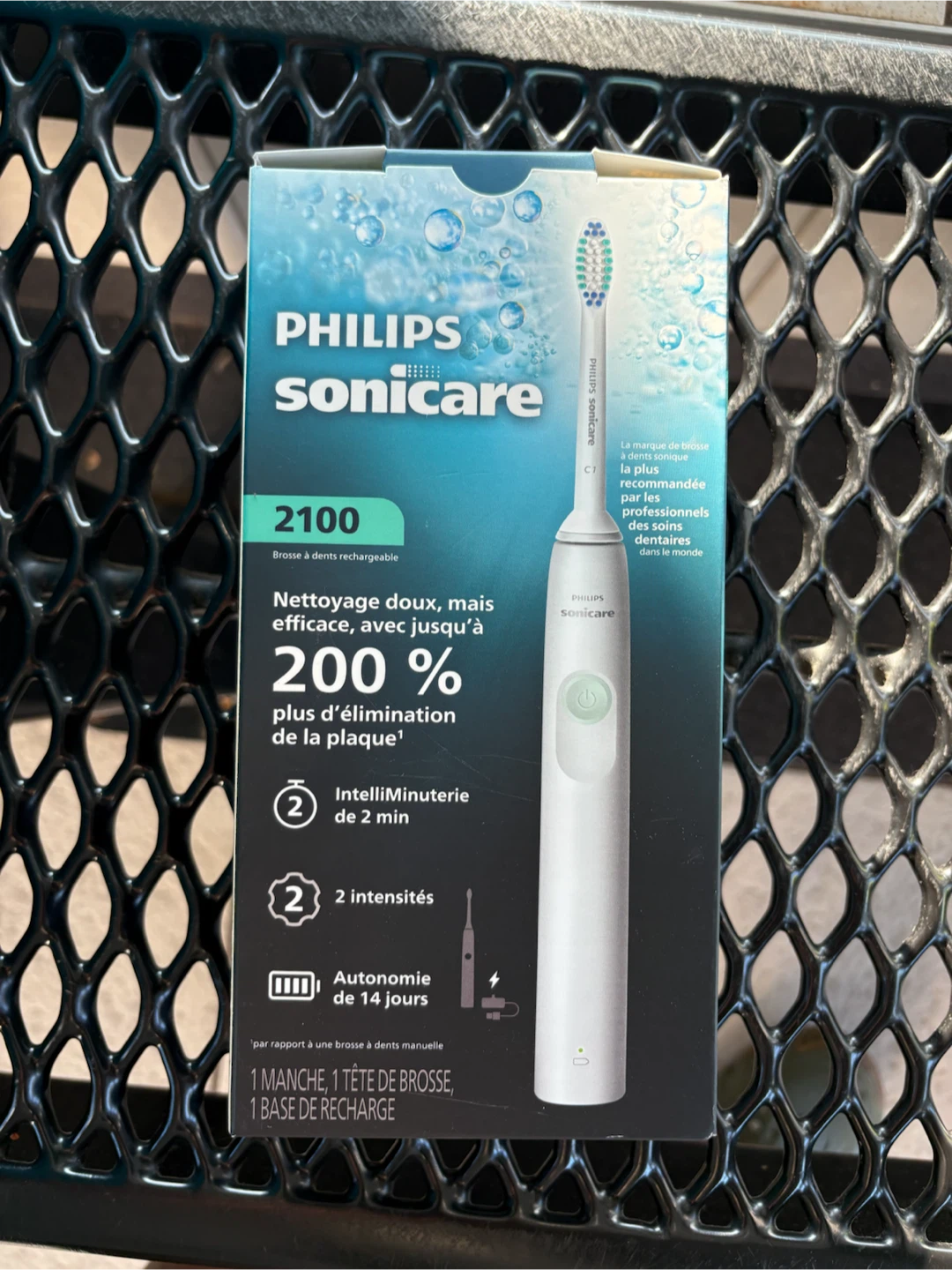 Philips Sonicare 2100 Rechargeable Toothbrush - photo 2