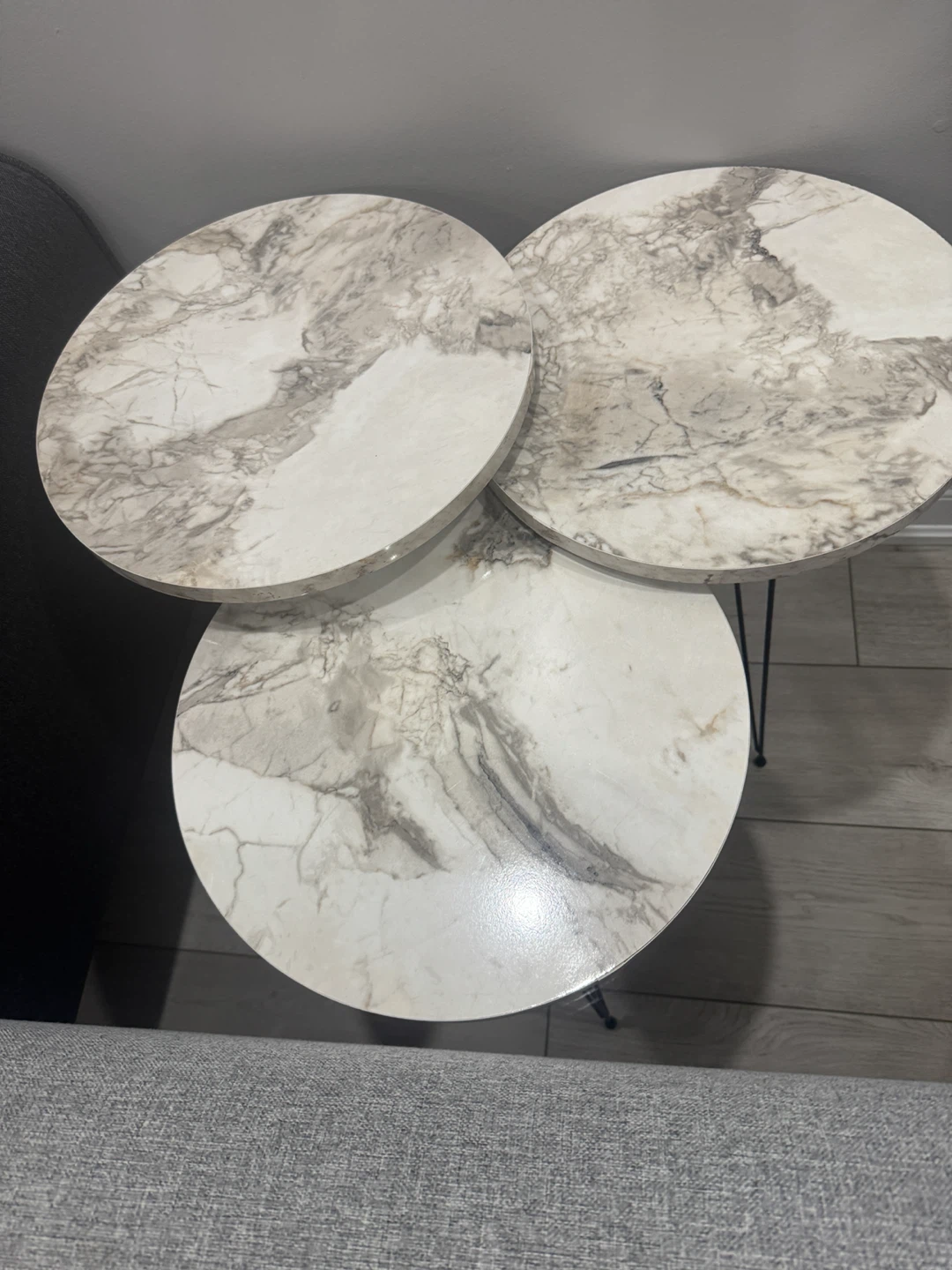 Set of 3 Nesting Side Tables - Marble Look - photo 2