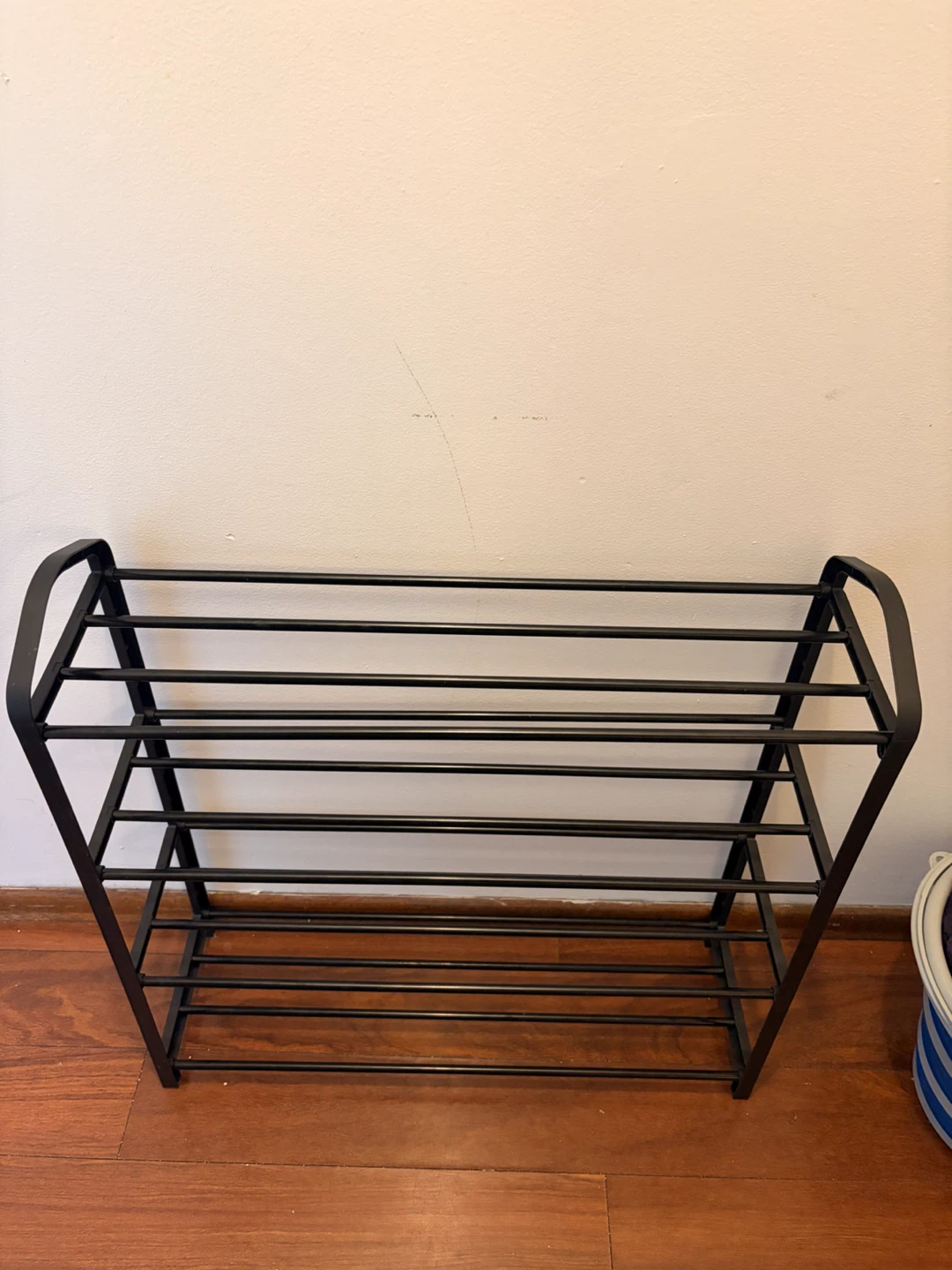 Shoe rack
