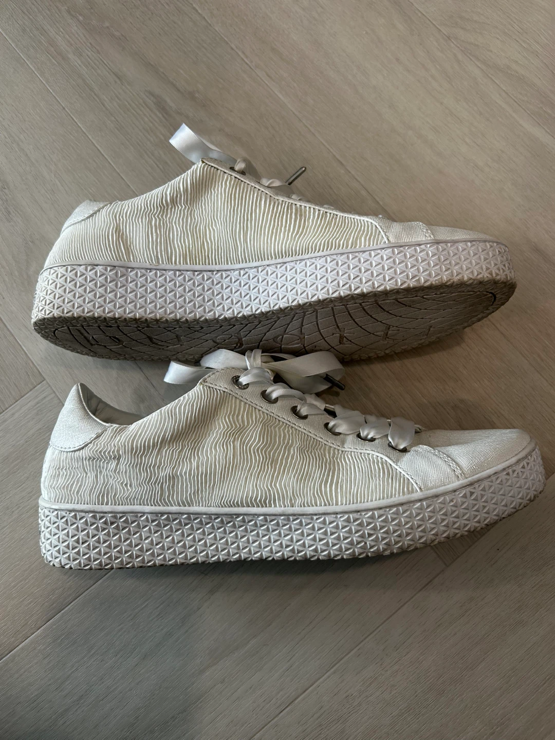 Bugatti White Textured Sneakers - photo 2