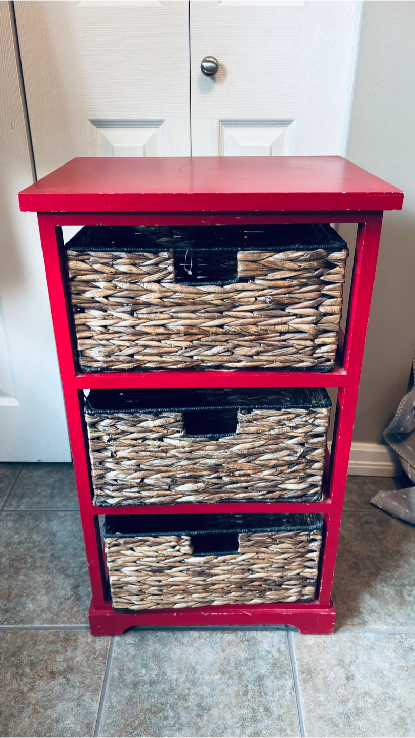 Red-painted Wicker Basket Storage