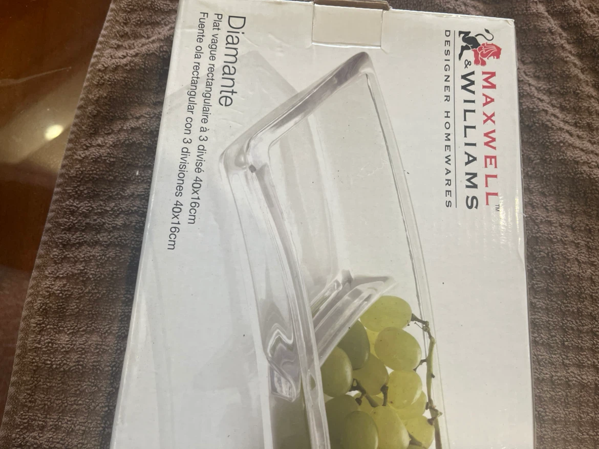 Maxwell & Williams Diamante Rectangular 3 Divided Wave Platter