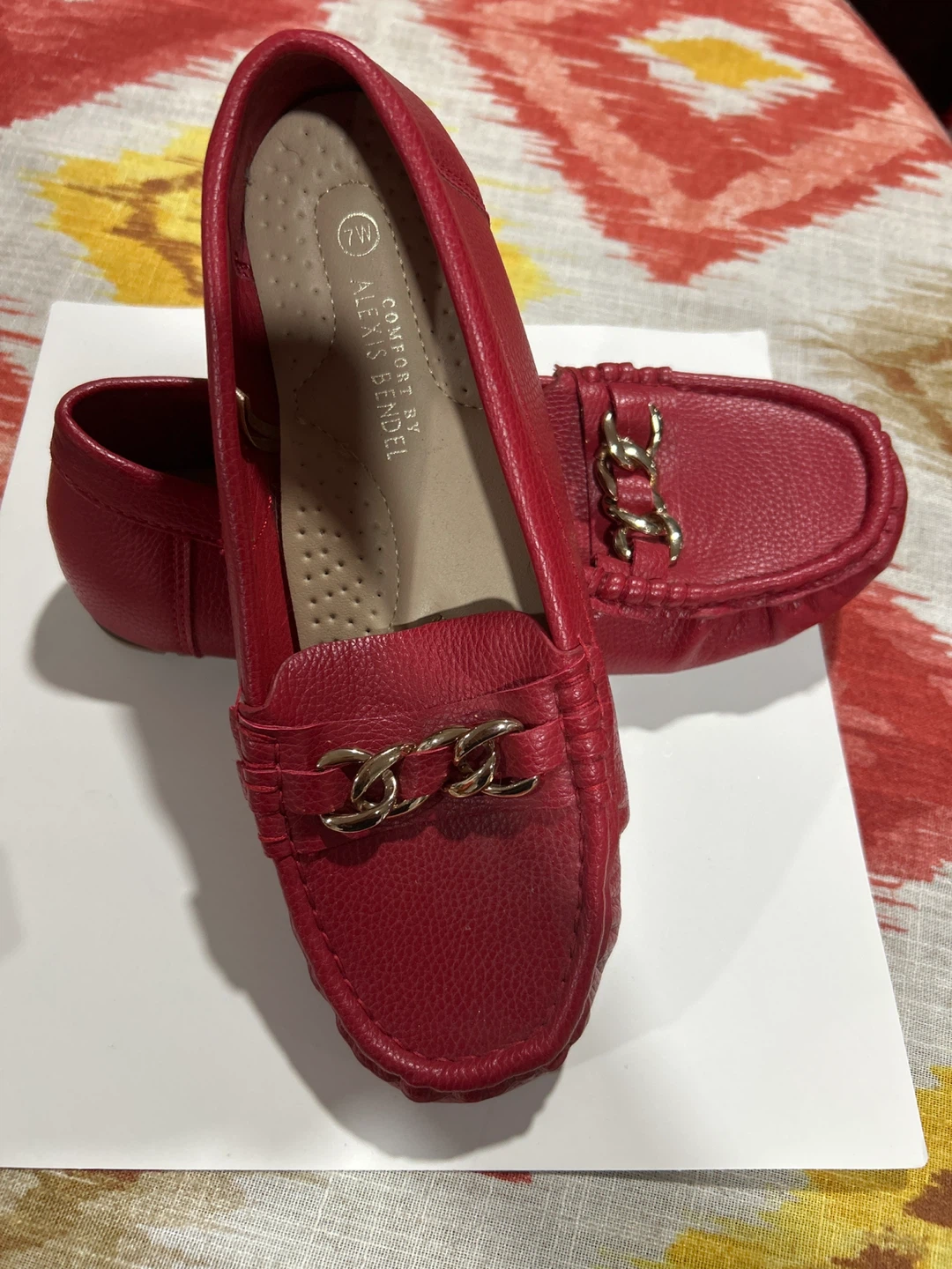 Alexis Bendel Red Loafers Size 7W