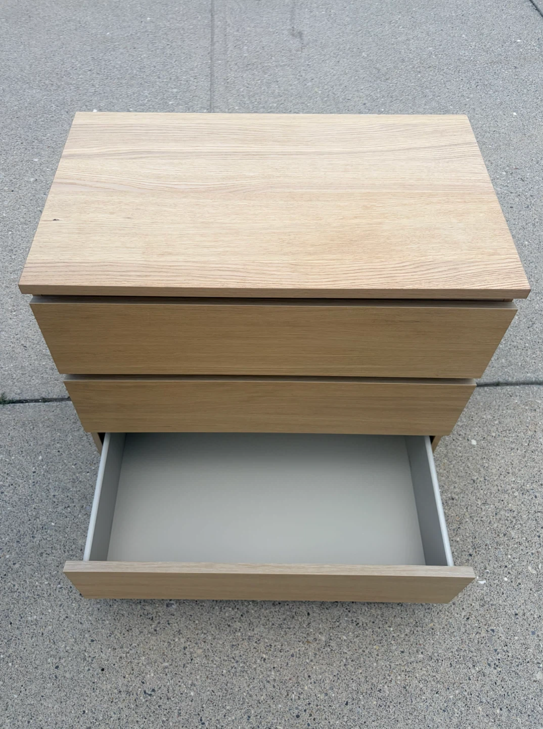 IKEA MALM dresser oak colour 3 drawers - photo 4