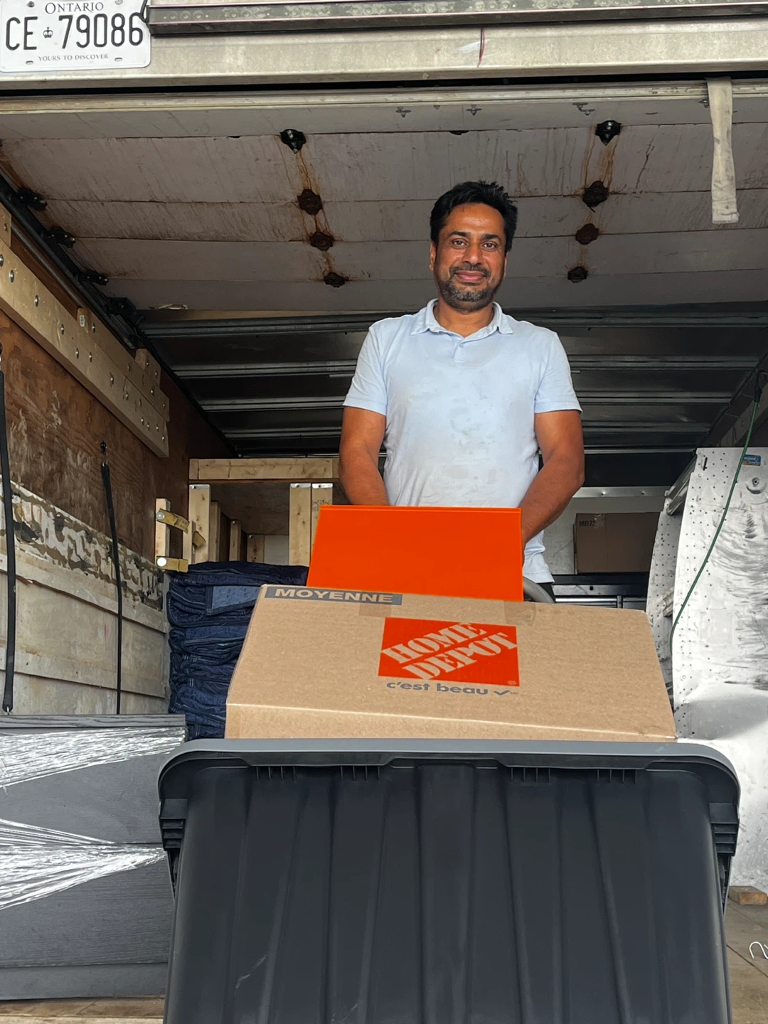 Reliable Moving and Delivery Services Available  6478703981 - photo 2