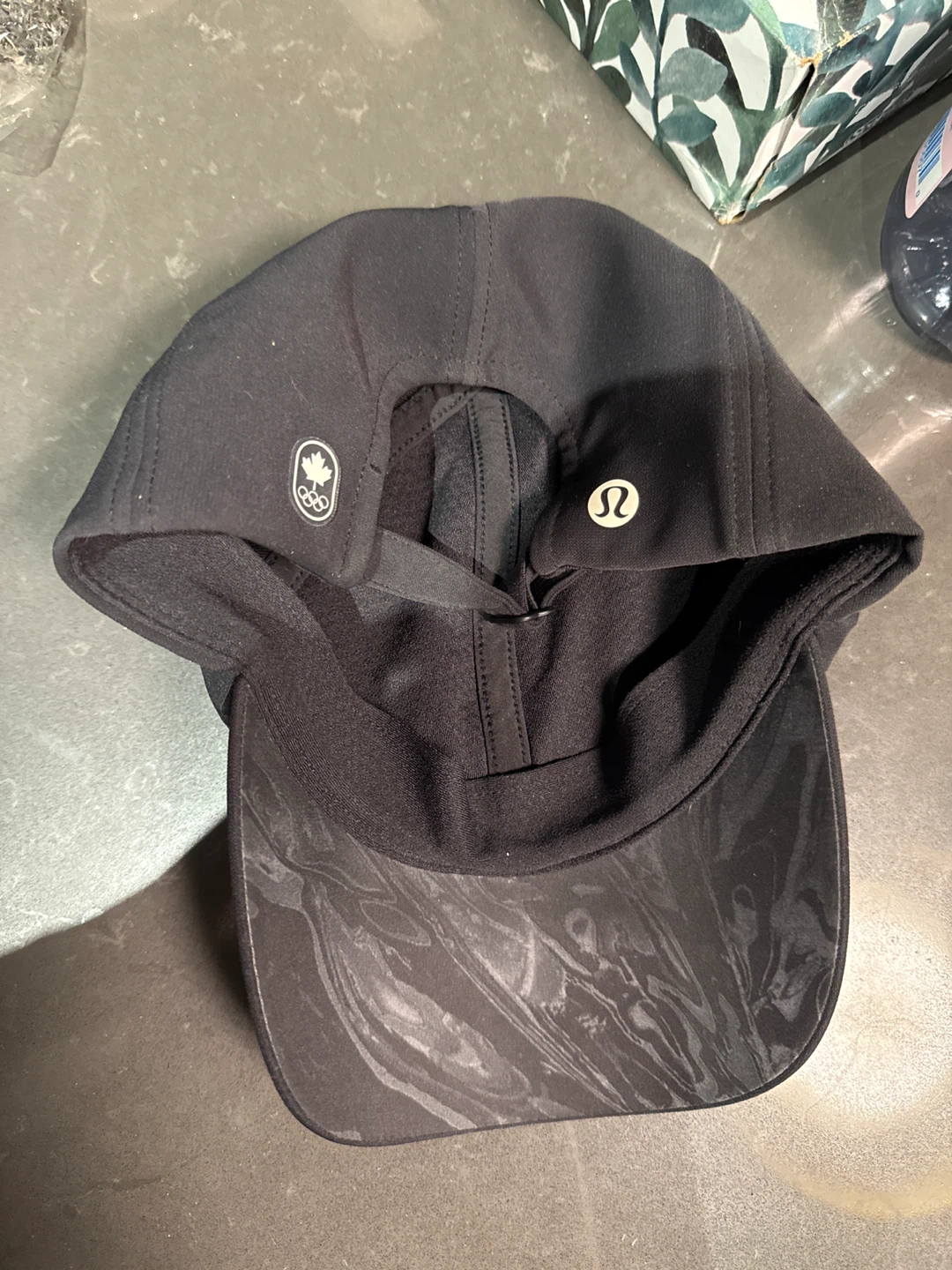 Lululemon Black Baseball Cap - photo 2
