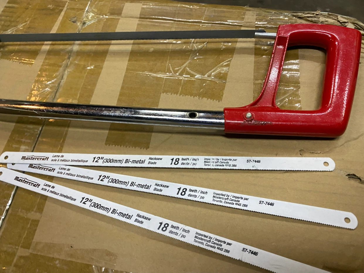 Mastercraft Hacksaw with 3 Bi-Metal Blades - photo 2