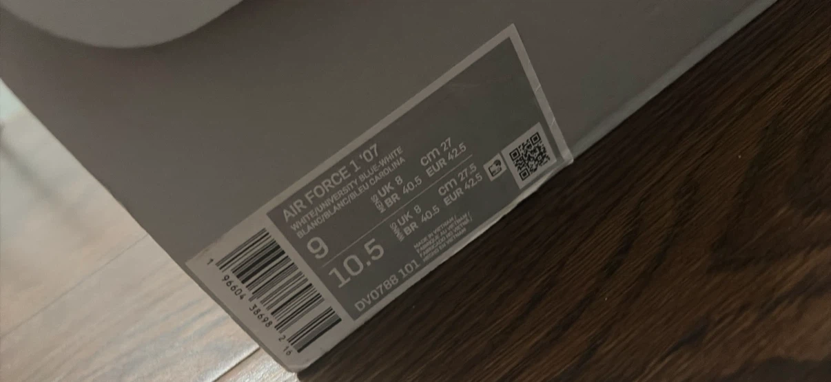 Size 9 Nike Air Force 1 '07 White University Blue - photo 4
