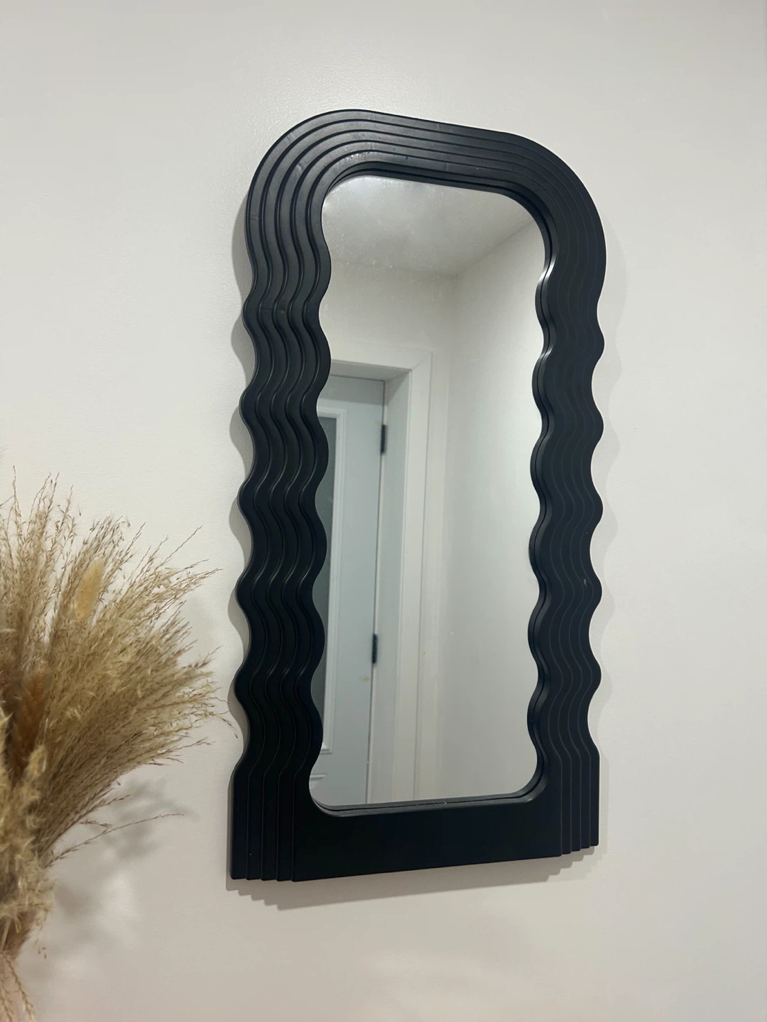 Black Wavy Tall Mirror