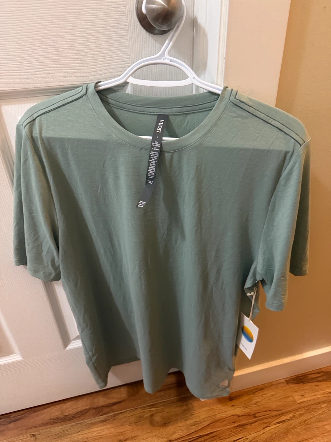 Vuori Recycled Polyester T-Shirt - L