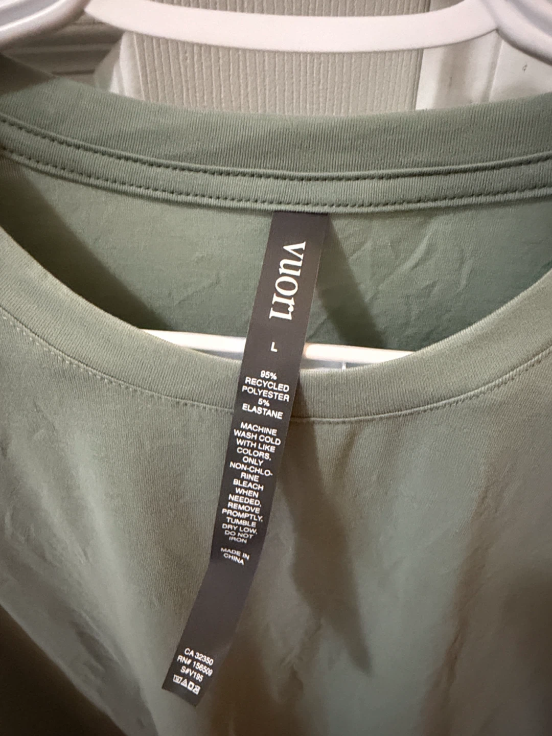Vuori Recycled Polyester T-Shirt - L - photo 2