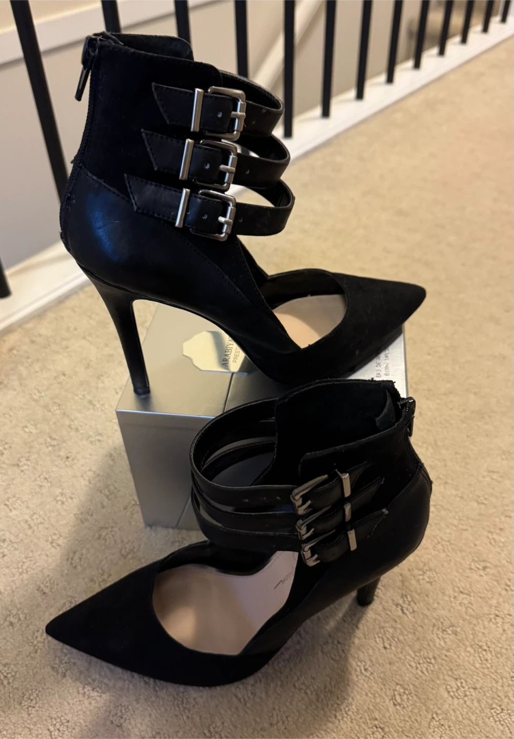 Jessica Simpson Black Heels Size 7.5 - photo 3
