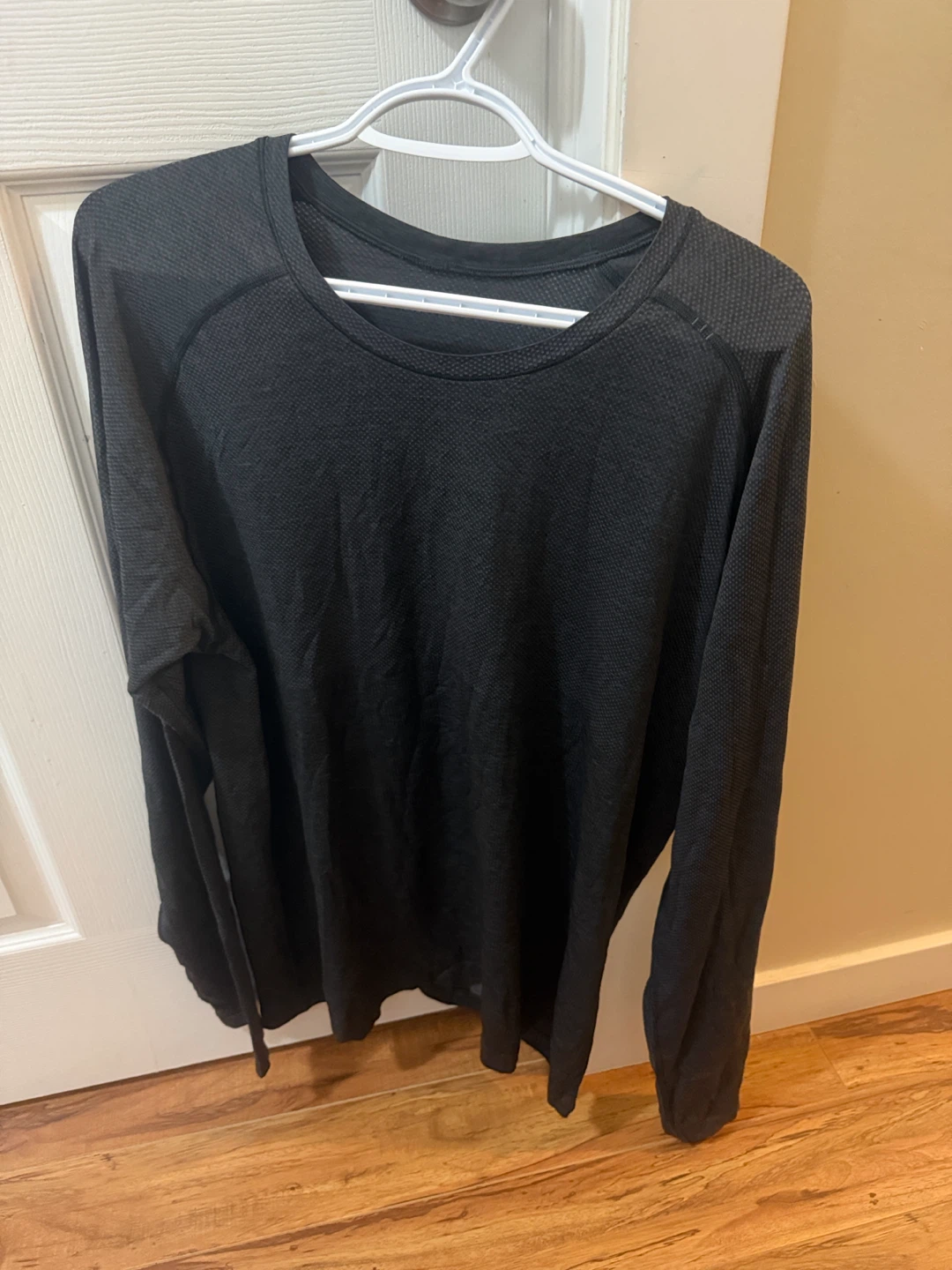 Lululemon Long Sleeve Athletic Shirt