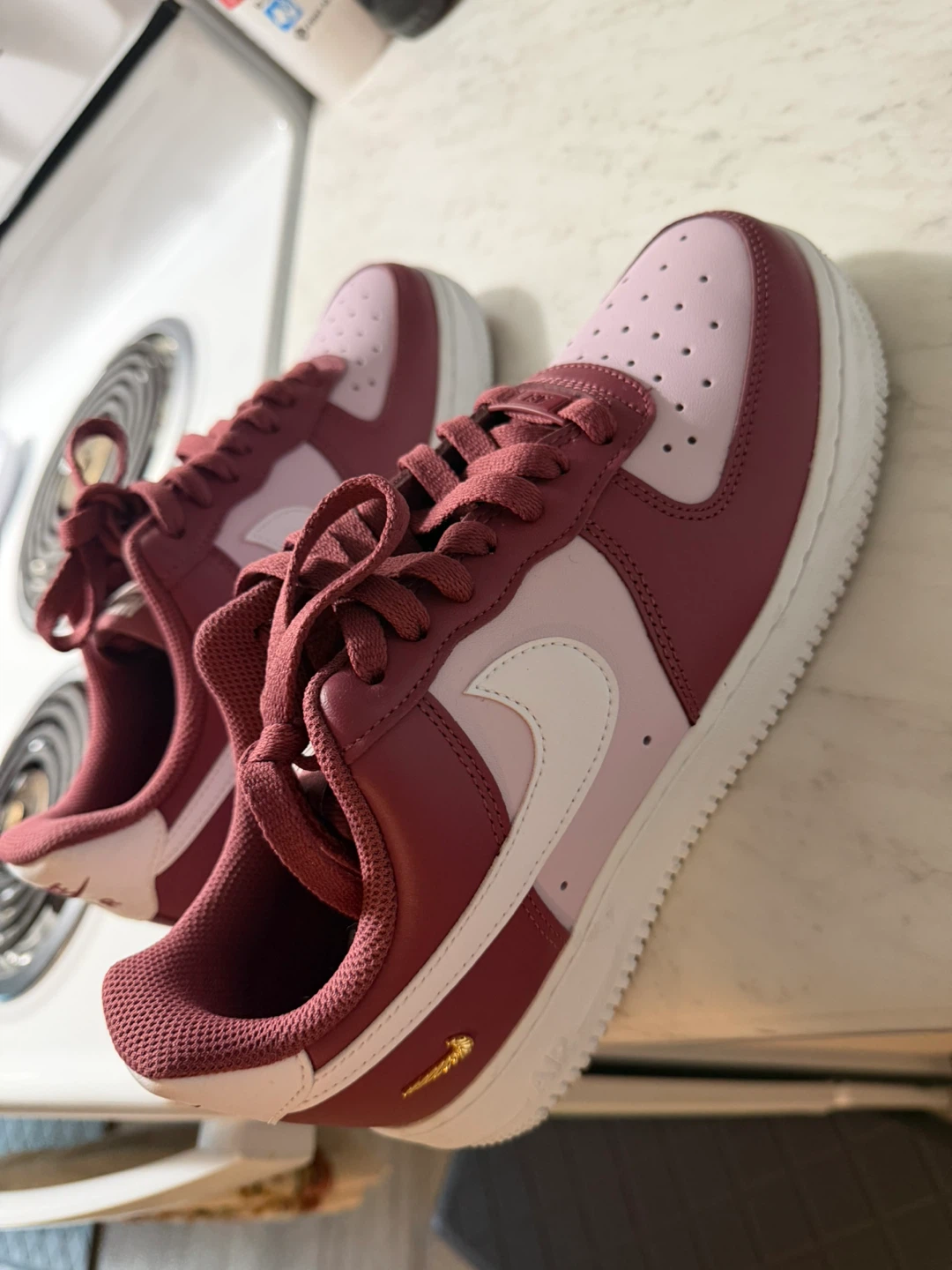 Nike Air Force 1 Low - Burgundy & Pink - photo 2