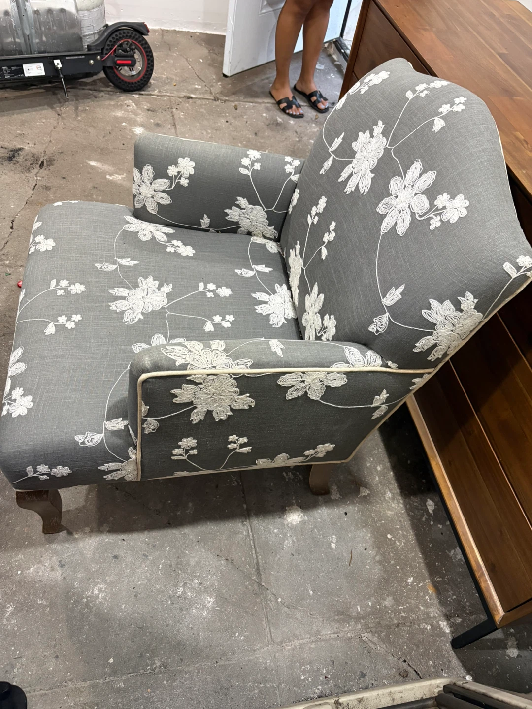 Chair - photo 2