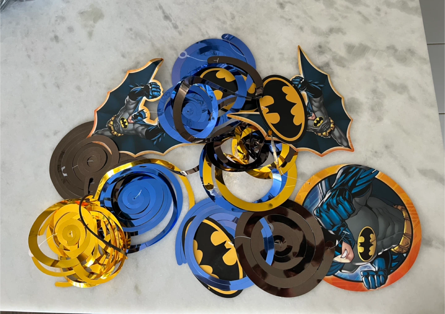 Batman Swirl Hanging Decorations