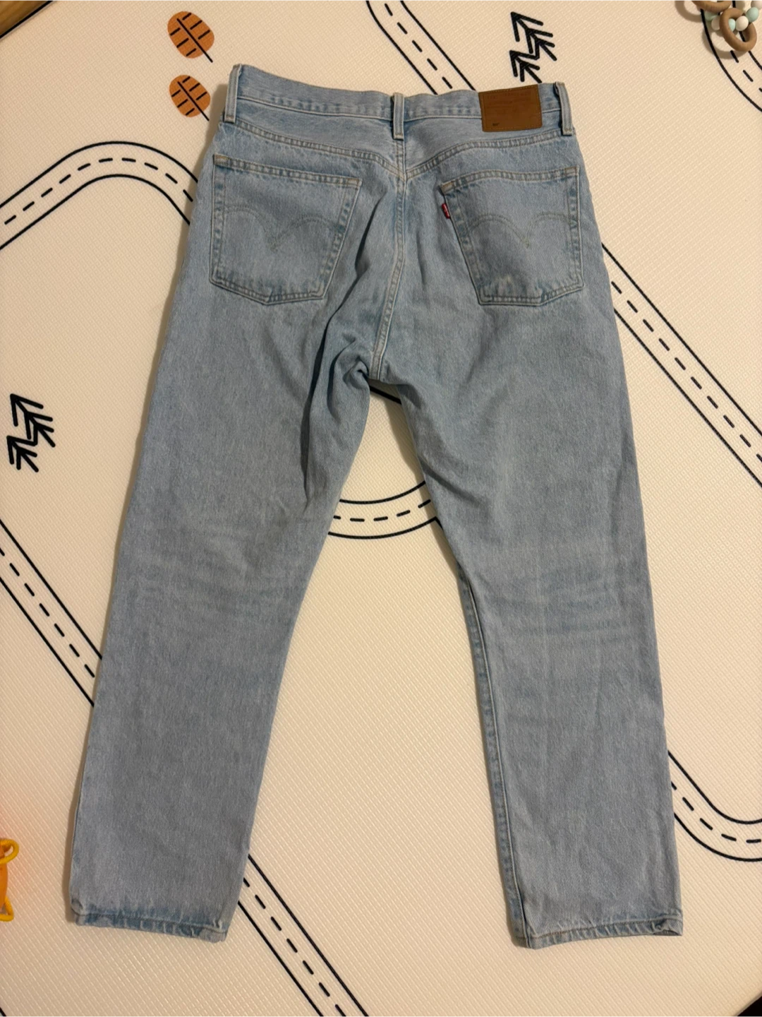 Levi's 501 Light Wash Jeans - W30 L26 - photo 2