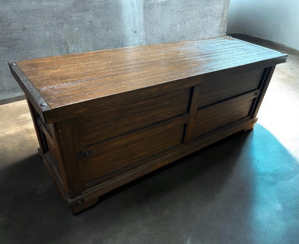 Rustic Solid Wood Storage Trunk - photo 2