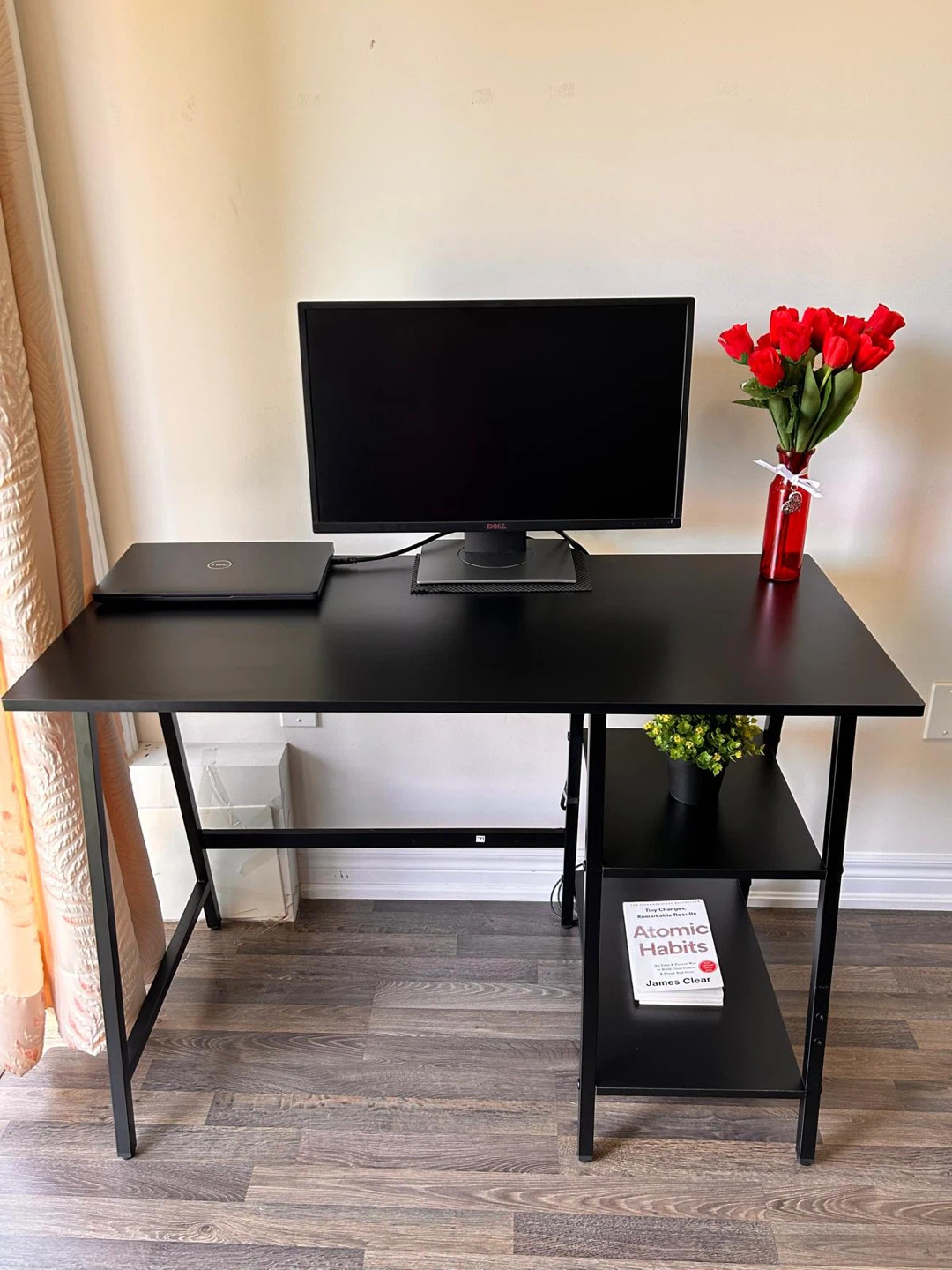 Work Desk
