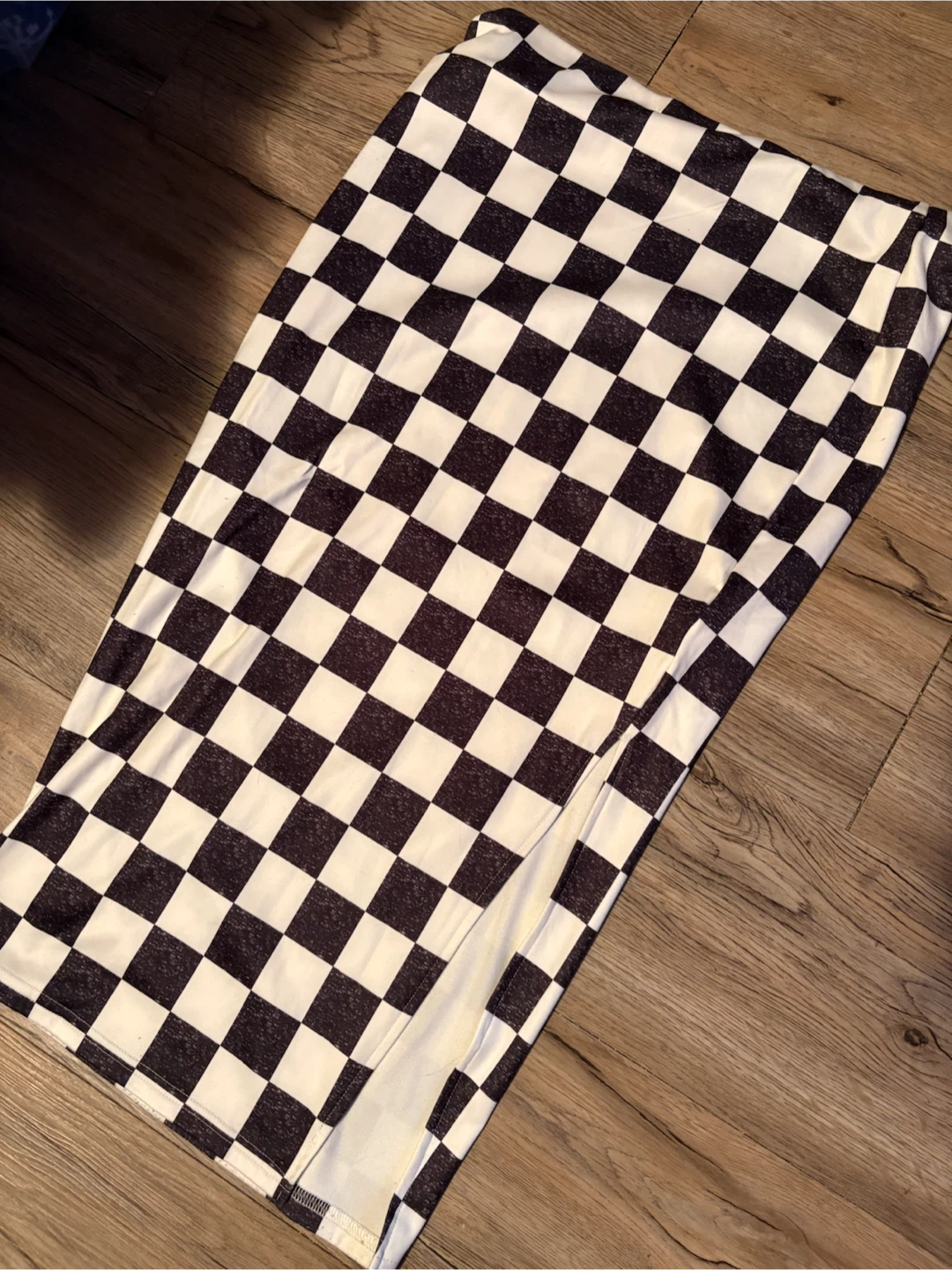 Checkerboard Print Skirt with Side Slit