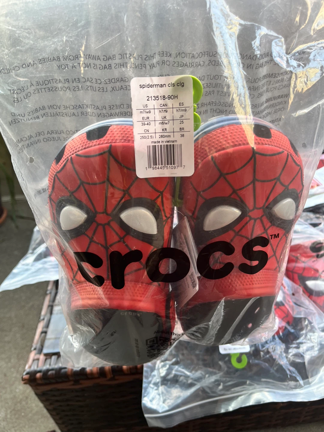 Crocs Spiderman Clog Shoes Men Size 4,5,6,7,8 - photo 5