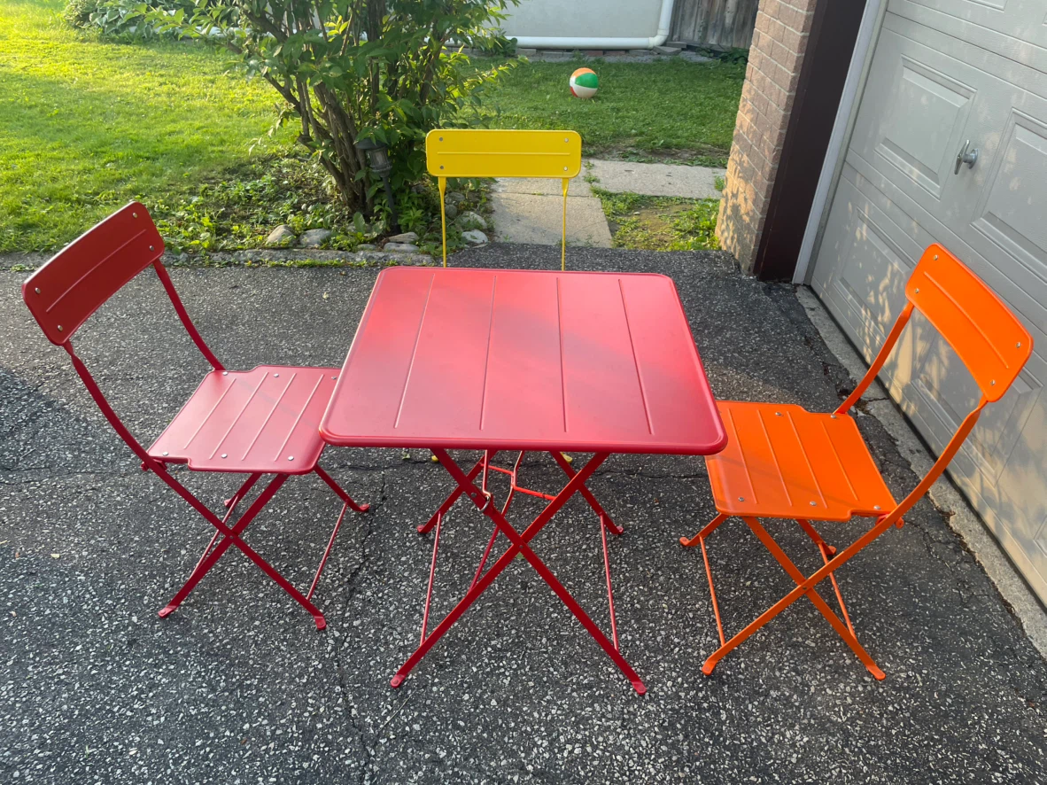 ikea metal Table, 3 chairs & delivery