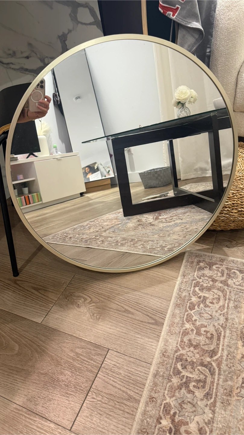 Miroir rond avec cadre doré